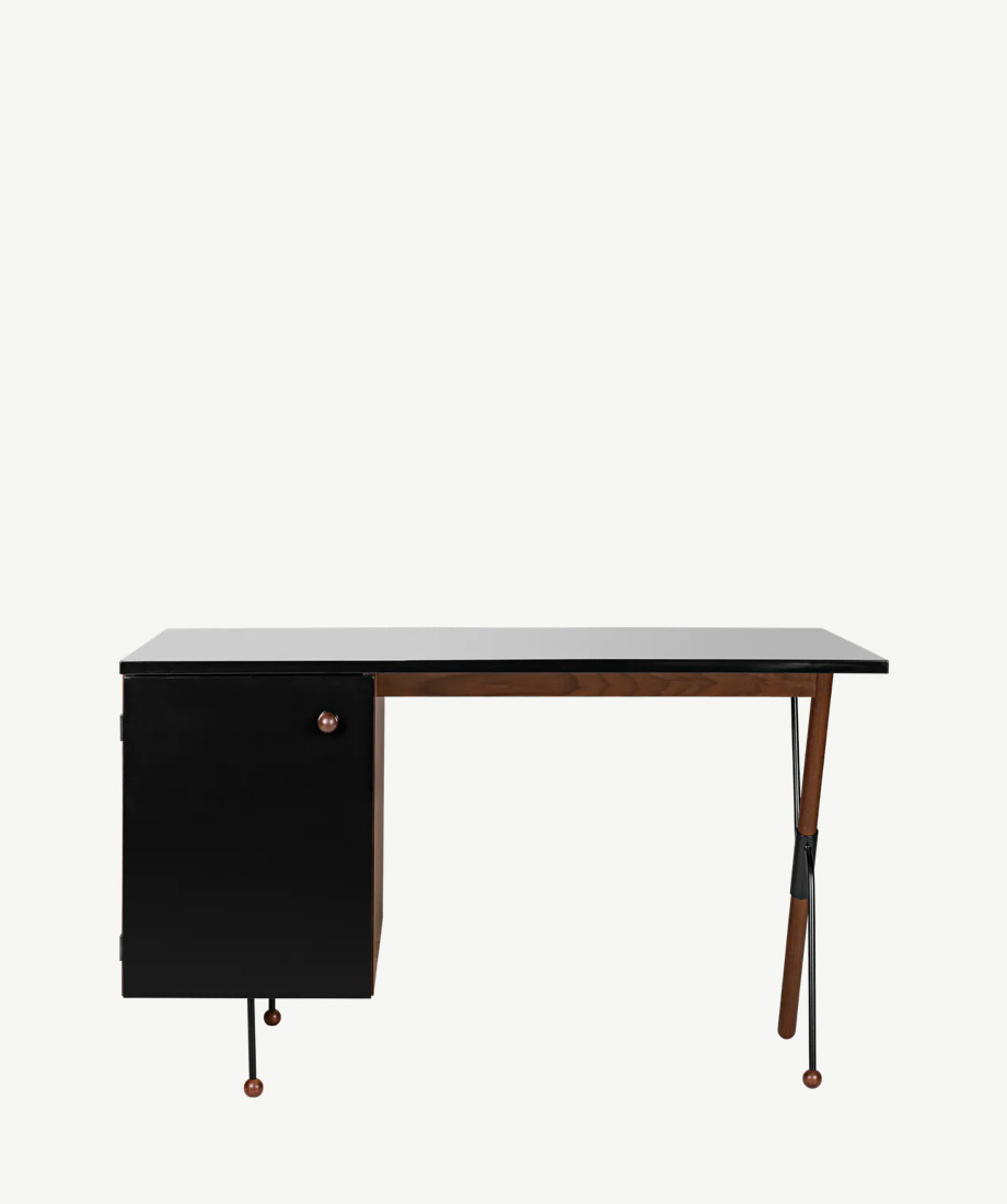 Ramila Desk