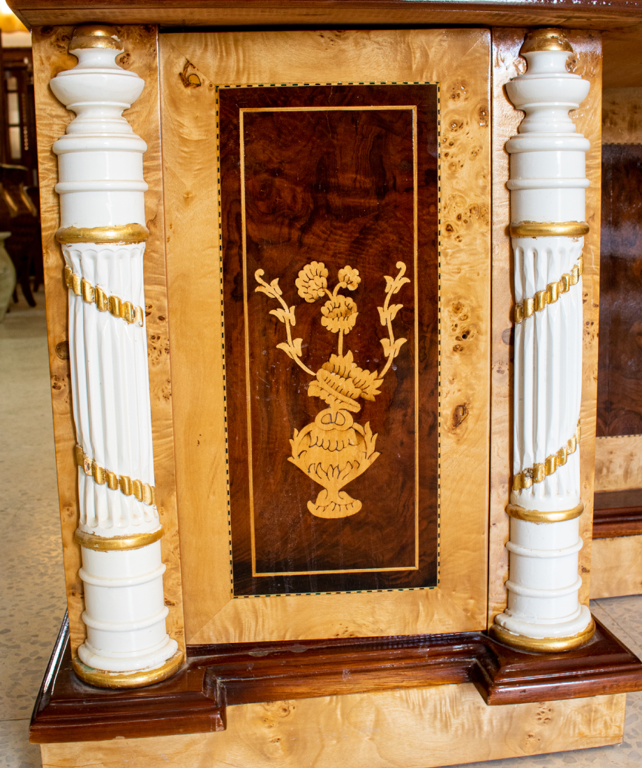 Coiffeuse  en bois avec miroir ornemental et tabouret assorti – Image 3